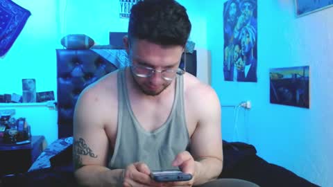 Snapshot of brad_hot_boy chatting on November 2025 10:34:01 PM brad hot boy online show from November 2025 10:34:01 PM