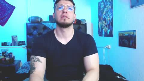 Snapshot of brad_hot_boy chatting on November 2025 03:56:02 PM brad hot boy online show from November 2025 03:56:02 PM