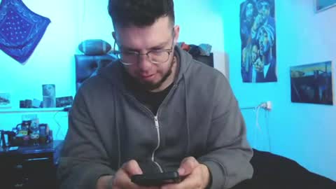 brad hot boy online show from July 2026 04:12:01 PM