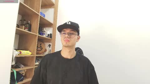 brad_lee_ online show from June 2026 12:58:02 AM