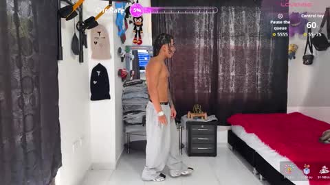 Bradley Strong online show from November 2025 04:36:01 PM