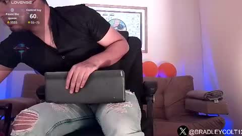 Snapshot of bradleycolton chatting on July 2026 01:54:02 PM Bradley Colton Independ Model online show from July 2026 01:54:02 PM