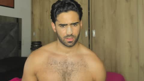 bradleymartin7 online show from February 2025 06:29:01 AM