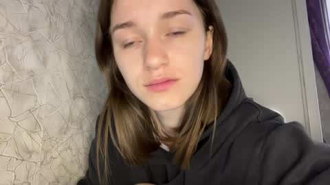 Kate online show from April 2026 02:37:01 PM