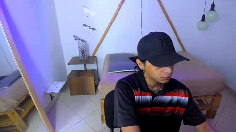 Snapshot of brand_hades chatting on October 2025 08:24:02 PM B R A N D online show from October 2025 08:24:02 PM