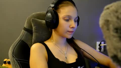 Alice online show from December 2025 04:23:02 PM