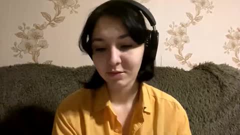 Emily online show from December 2025 05:53:01 PM