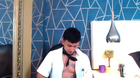 Snapshot of brandoncolee chatting on January 2025 03:22:01 PM BrandonCole online show from January 2025 03:22:01 PM