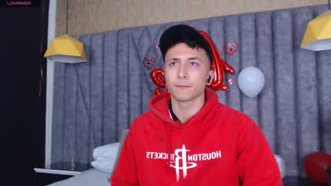 Snapshot of brandoncolee chatting on February 2025 12:33:02 PM BrandonCole online show from February 2025 12:33:02 PM