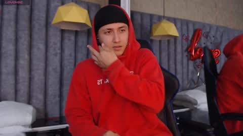 Snapshot of brandoncolee chatting on February 2025 06:43:01 PM BrandonCole online show from February 2025 06:43:01 PM