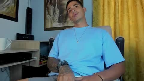 Snapshot of brandonlavitt chatting on December 2024 12:22:02 PM Brandon Lavitt online show from December 2024 12:22:02 PM