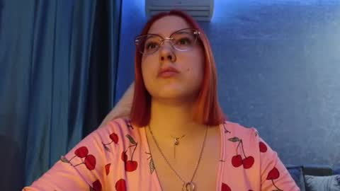 Snapshot of brandy__stars chatting on February 2026 04:27:02 PM Belle online show from February 2026 04:27:02 PM