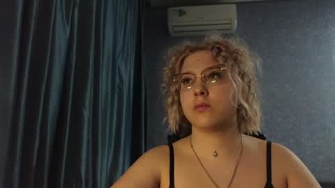 Belle  online show from April 2026 03:17:02 PM