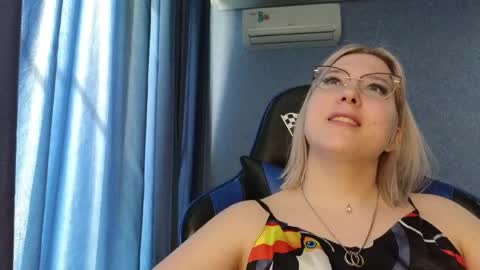 Belle  online show from April 2026 07:11:01 AM