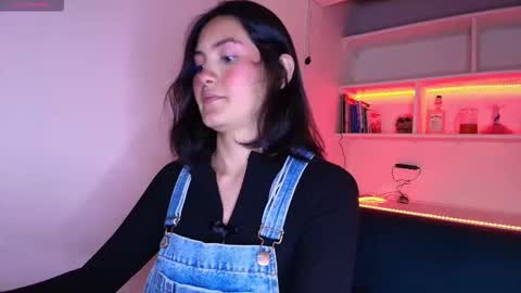 Brandy online show from November 2025 11:25:02 AM