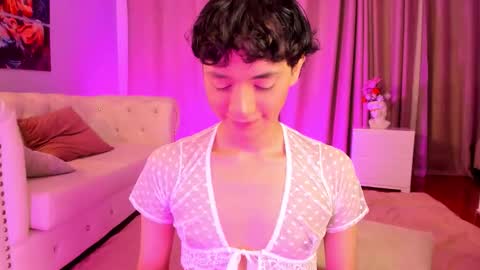   online show from November 2025 09:15:02 PM