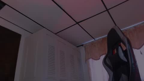 brasi_ online show from December 2025 05:30:01 PM