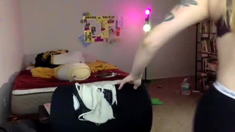 Mimi Noire online show from August 2026 12:53:02 AM