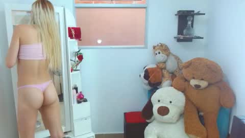 bratz xx118 online show from March 2026 06:59:02 PM