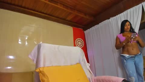 Yasmin online show from April 2026 12:19:02 AM