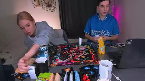 Johny Bravo online show from February 2025 03:19:01 AM