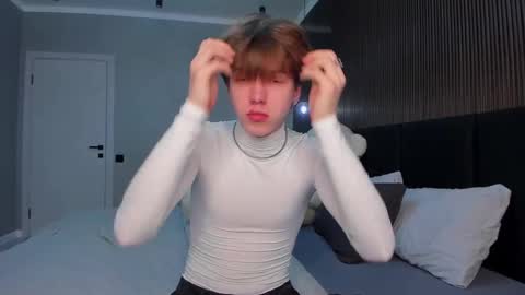 Snapshot of braxiboy chatting on February 2025 10:09:01 PM Brax online show from February 2025 10:09:01 PM