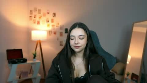 Rachel online show from April 2026 08:09:02 PM