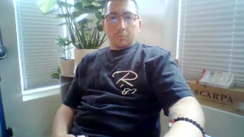 Snapshot of breakingbad84 chatting on June 2026 11:27:02 AM breakingbad84 online show from June 2026 11:27:02 AM