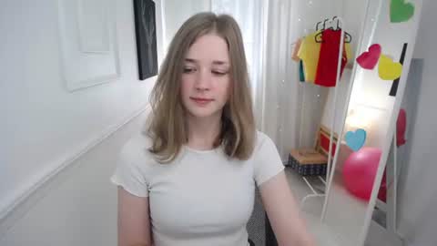 Snapshot of bree_sky chatting on June 2026 11:03:02 AM Bree online show from June 2026 11:03:02 AM
