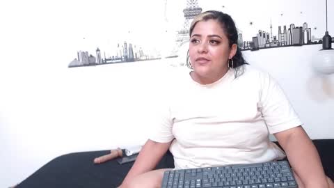 Snapshot of brenda_maz chatting on March 2025 06:30:01 PM Brenda online show from March 2025 06:30:01 PM