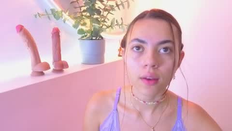 Snapshot of brenda_sky19 chatting on May 2026 12:02:01 PM brenda_sky19 online show from May 2026 12:02:01 PM