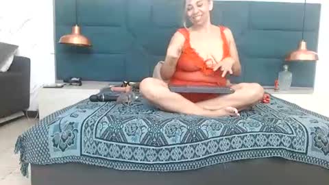 Snapshot of brenda_velasquez chatting on June 2026 06:22:02 PM BRENDA VELASQUEZ online show from June 2026 06:22:02 PM
