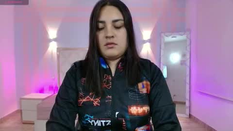 BRENDDA  online show from November 2025 03:27:01 AM