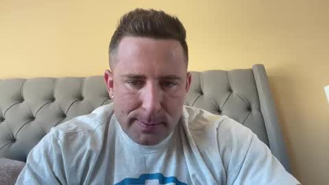 Snapshot of brettmycles chatting on February 2025 07:30:01 PM Brett Mycles online show from February 2025 07:30:01 PM