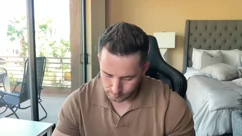 Snapshot of brettmycles chatting on September 2025 09:18:01 PM Brett Mycles online show from September 2025 09:18:01 PM