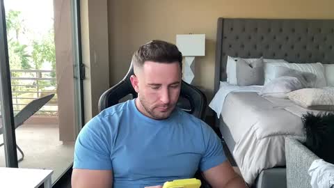 Snapshot of brettmycles chatting on September 2025 11:21:01 PM Brett Mycles online show from September 2025 11:21:01 PM