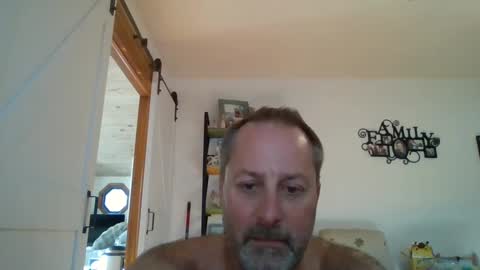 hey online show from October 2025 09:10:02 PM