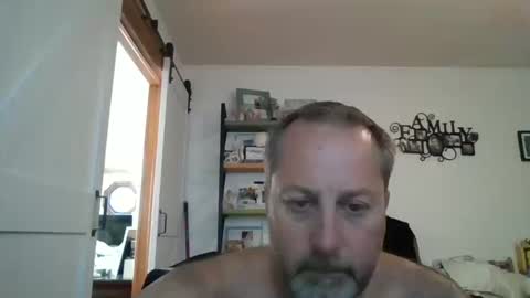 hey online show from October 2025 07:35:02 PM
