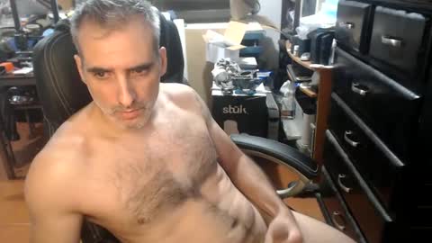 Fer online show from February 2025 04:27:02 AM