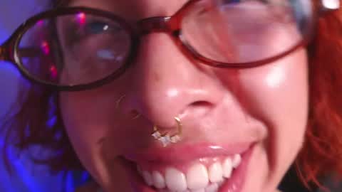 Snapshot of bri_von_dhara_ chatting on April 2026 10:07:02 PM Bri online show from April 2026 10:07:02 PM