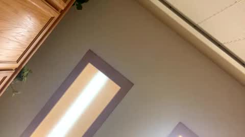 brian_bmw7 online show from December 2024 09:59:02 AM