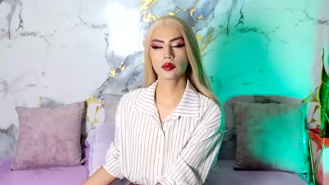 Snapshot of briana_white chatting on July 2026 04:09:01 PM briana_white online show from July 2026 04:09:01 PM