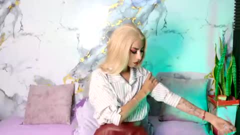 Snapshot of briana_white chatting on July 2026 05:23:01 PM briana_white online show from July 2026 05:23:01 PM