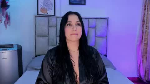     online show from June 2026 06:08:02 PM