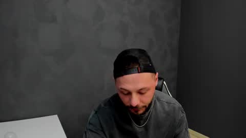 Brian online show from March 2025 05:33:01 AM