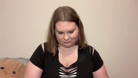 Snapshot of briannakiss21 chatting on October 2025 10:22:01 PM Brianna online show from October 2025 10:22:01 PM