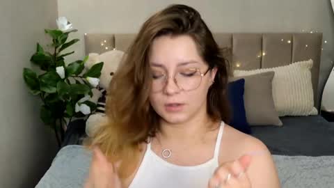 briarwynn online show from June 2026 06:22:02 PM