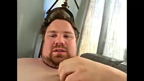 bridgeedude28 online show from April 2026 06:50:01 AM