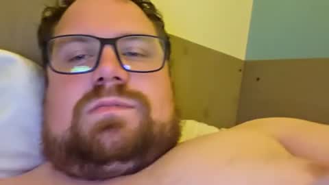 bridgeedude28 online show from June 2026 12:31:02 PM