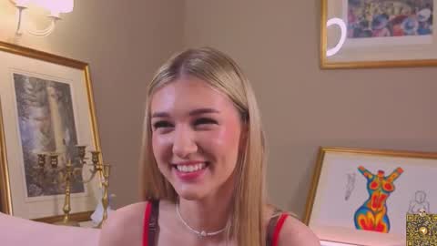 Snapshot of bridgetgodbold chatting on September 2025 08:25:02 PM Mary online show from September 2025 08:25:02 PM